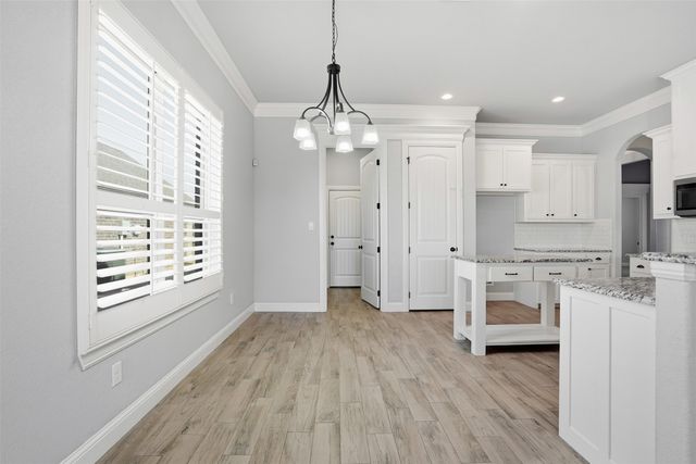 458 Silverton Drive, Granbury, TX 76049