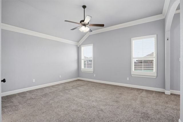 458 Silverton Drive, Granbury, TX 76049