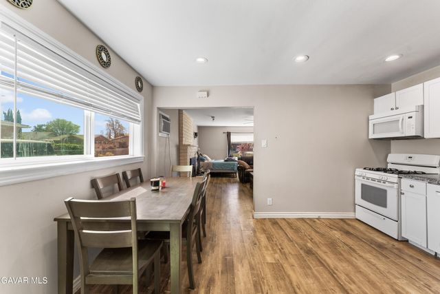 107 Brentwood Drive, Tehachapi, CA 93561