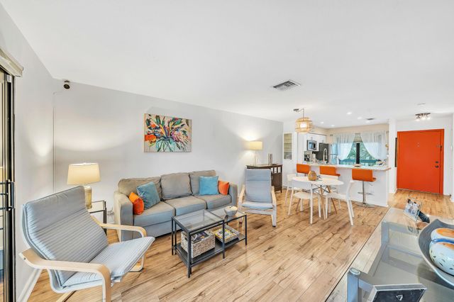 55 Tropic Isle Drive 37 U, Delray Beach, FL 33483