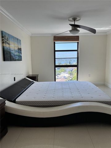 2500 NE 135th St C1011, North Miami, FL 33181