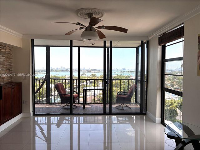 2500 NE 135th St C1011, North Miami, FL 33181