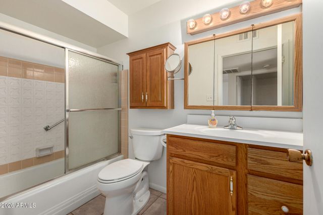 11025 N COGGINS Drive, Sun City, AZ 85351