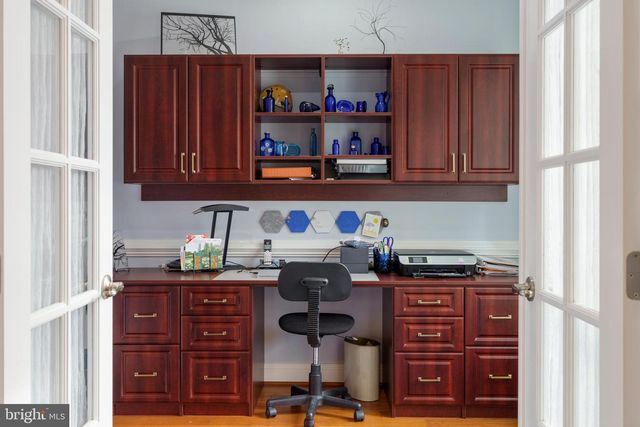 6926 SUMMIT CIR, Baltimore, MD 21239