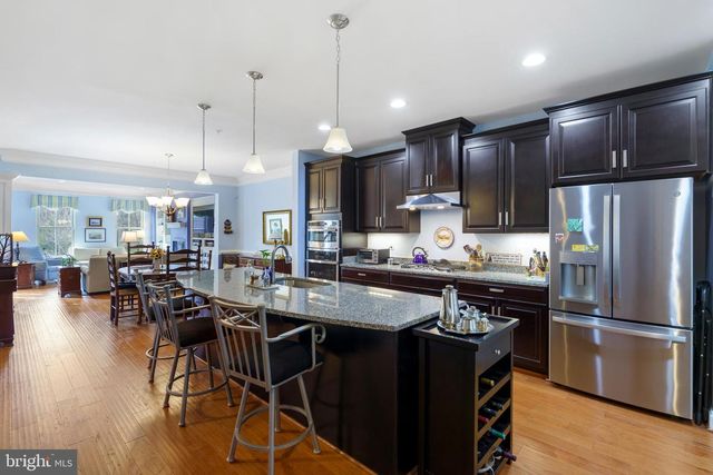 6926 SUMMIT CIR, Baltimore, MD 21239