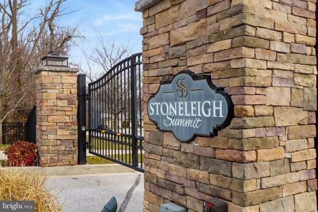 6926 SUMMIT CIR, Baltimore, MD 21239