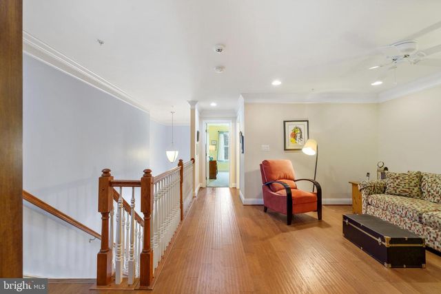 6926 SUMMIT CIR, Baltimore, MD 21239