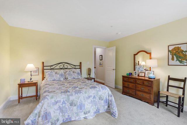 6926 SUMMIT CIR, Baltimore, MD 21239