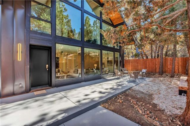 216 Leonard Lane, Big Bear, CA 92386