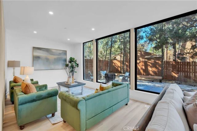 216 Leonard Lane, Big Bear, CA 92386
