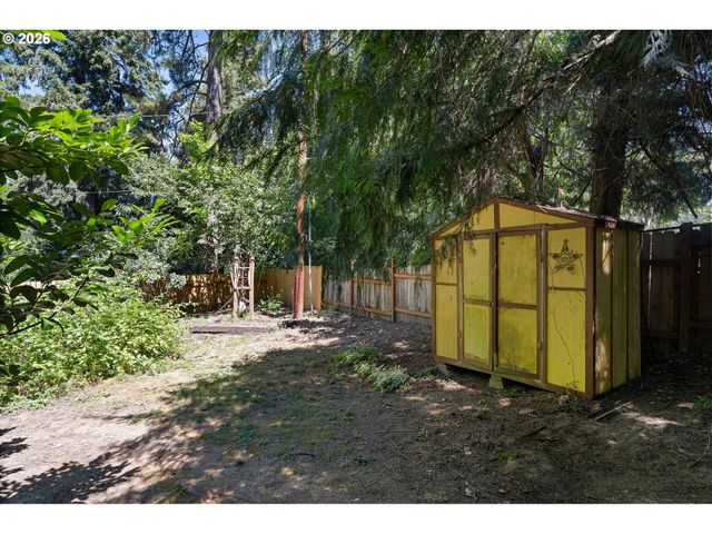 13900 SUNDELEAF Dr, Lake Oswego, OR 97034