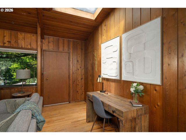 13900 SUNDELEAF Dr, Lake Oswego, OR 97034