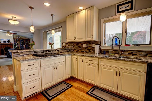 7809 LOCUST WOOD RD, Severn, MD 21144