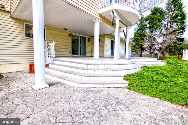 7809 LOCUST WOOD RD, Severn, MD 21144