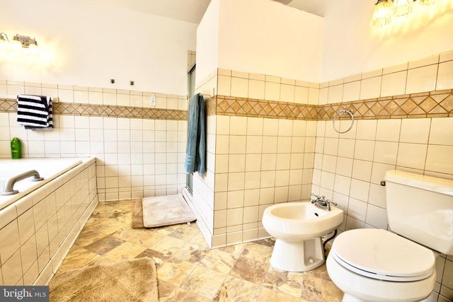 7809 LOCUST WOOD RD, Severn, MD 21144