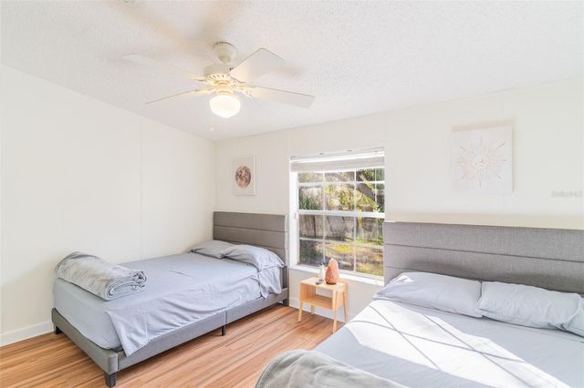 5028 CLEWIS AVENUE, Tampa, FL 33610