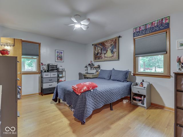 1504 McClure Road, Columbus, IN 47201