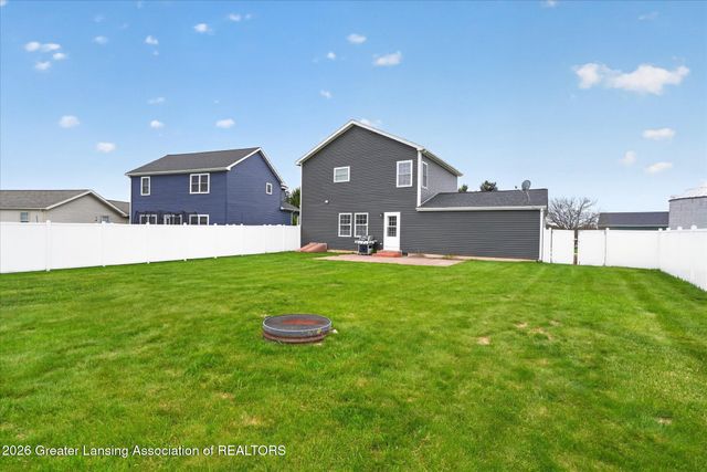 35 Lilac Lane, Mason, MI 48854