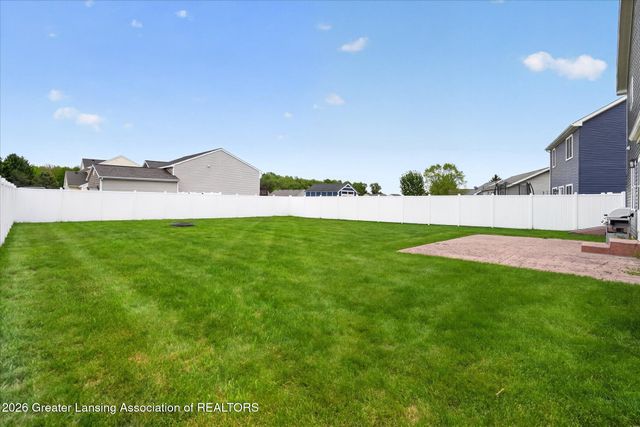 35 Lilac Lane, Mason, MI 48854