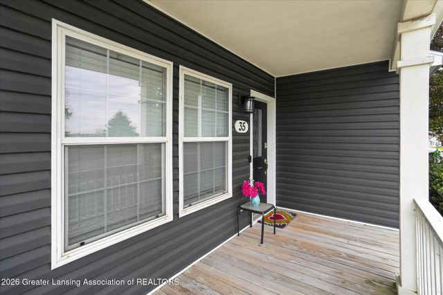 35 Lilac Lane, Mason, MI 48854