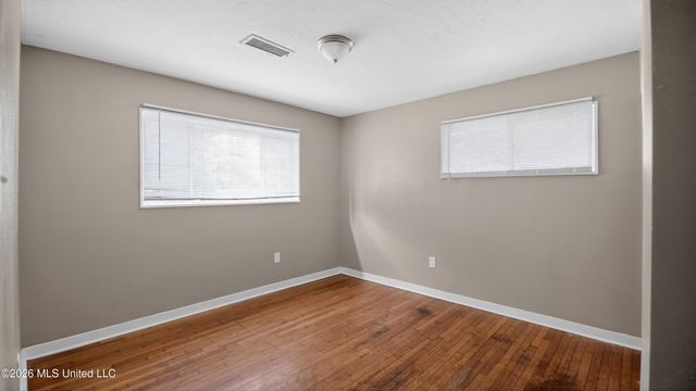 1664 Kentwood Drive, Jackson, MS 39212