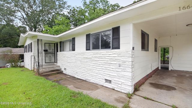 1664 Kentwood Drive, Jackson, MS 39212