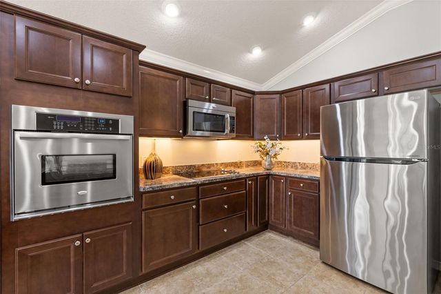 842 PICKETT ROAD, The Villages, FL 32163