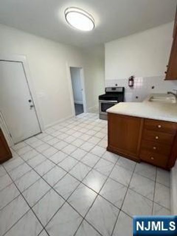 14 Portland Avenue 1, Clifton, NJ 07011
