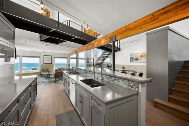 2375 Sherwood, Cambria, CA 93428