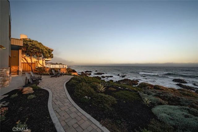 2375 Sherwood, Cambria, CA 93428