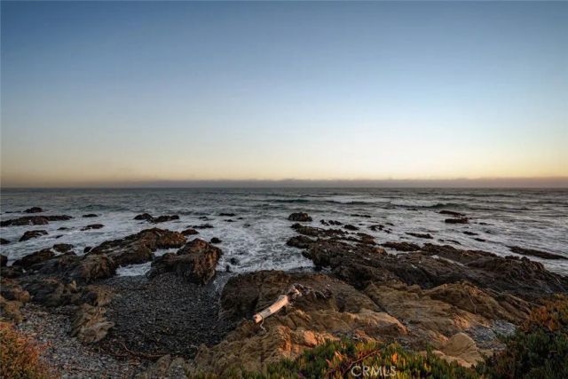 2375 Sherwood, Cambria, CA 93428