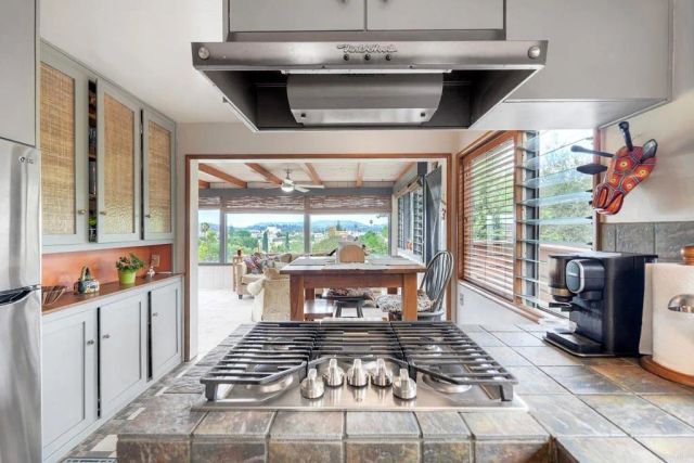 730 S Broadway, Escondido, CA 92025