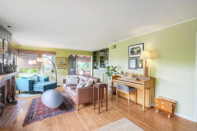 730 S Broadway, Escondido, CA 92025