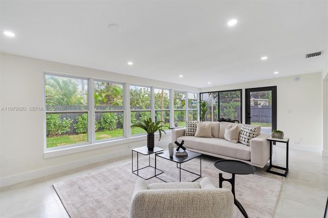 1341 SW 10th St 0, Fort Lauderdale, FL 33312