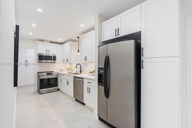 1341 SW 10th St 0, Fort Lauderdale, FL 33312