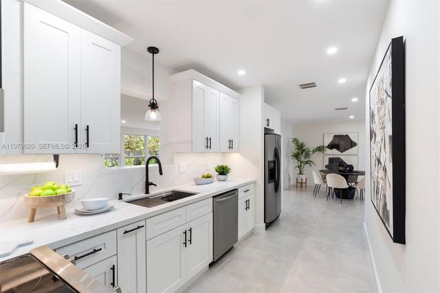 1341 SW 10th St 0, Fort Lauderdale, FL 33312