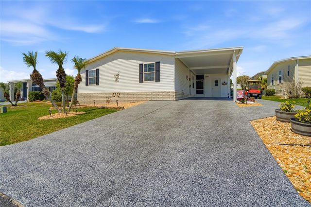 37613 NEUKOM AVENUE, Zephyrhills, FL 33541