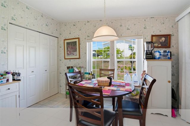 37613 NEUKOM AVENUE, Zephyrhills, FL 33541