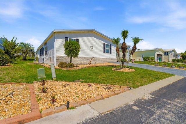 37613 NEUKOM AVENUE, Zephyrhills, FL 33541