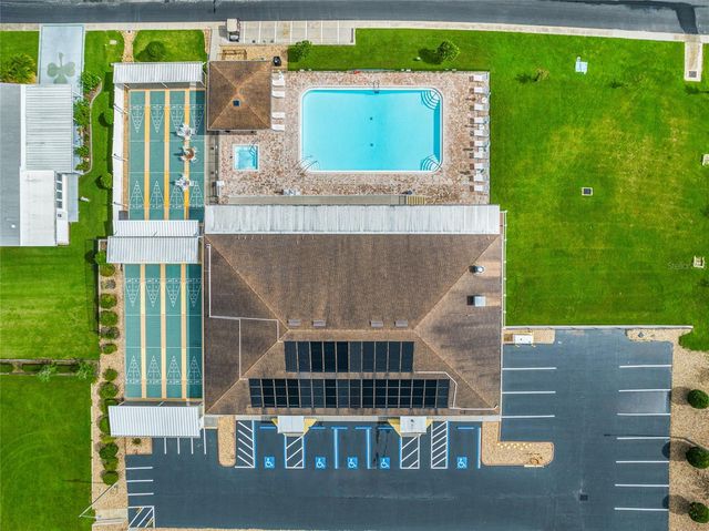 37613 NEUKOM AVENUE, Zephyrhills, FL 33541