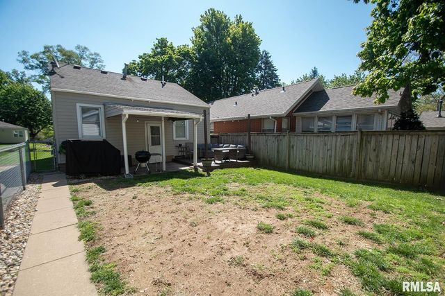 4511 N CONSTANTINE Avenue, Peoria Heights, IL 61616