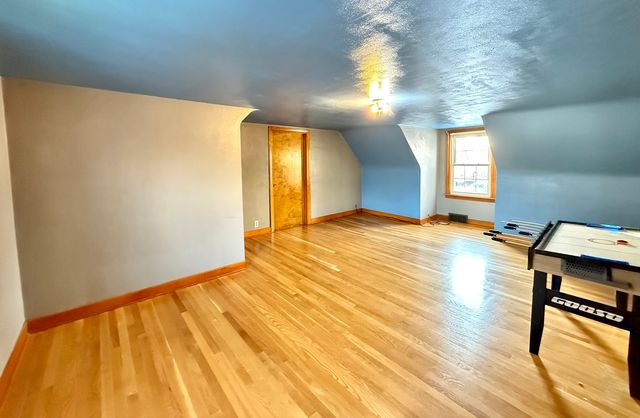 18005 Arcadia Avenue, Lansing, IL 60438