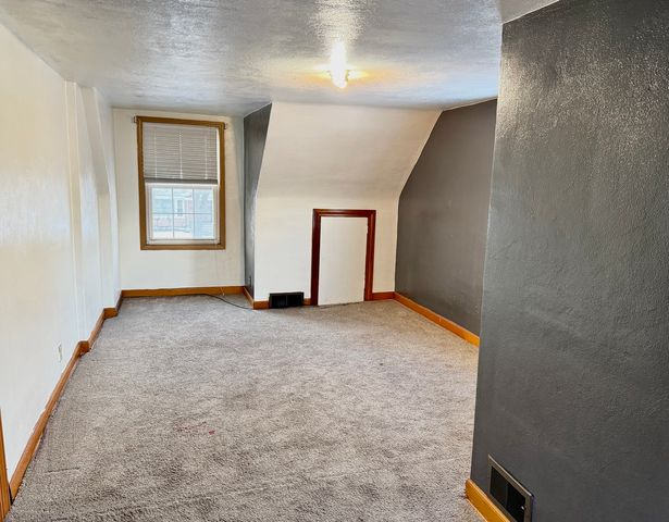 18005 Arcadia Avenue, Lansing, IL 60438