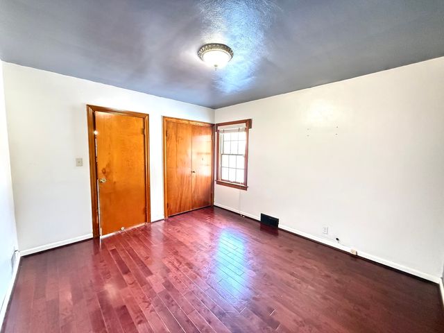 18005 Arcadia Avenue, Lansing, IL 60438