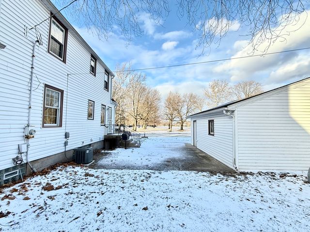 18005 Arcadia Avenue, Lansing, IL 60438