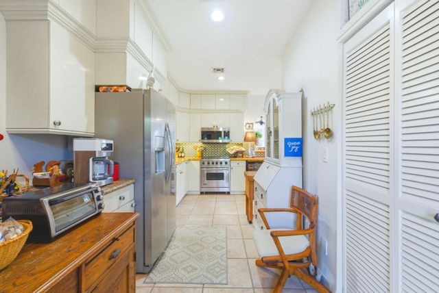 1220 W Las Olas Boulevard 1220, Fort Lauderdale, FL 33312