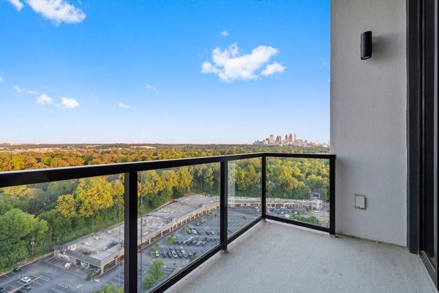 2425 Peachtree Road NE 1705, Atlanta, GA 30305