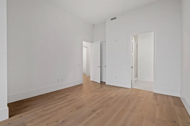 2425 Peachtree Road NE 1705, Atlanta, GA 30305