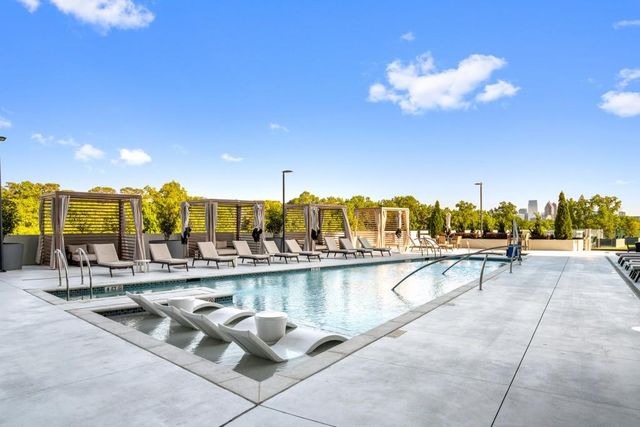 2425 Peachtree Road NE 1705, Atlanta, GA 30305