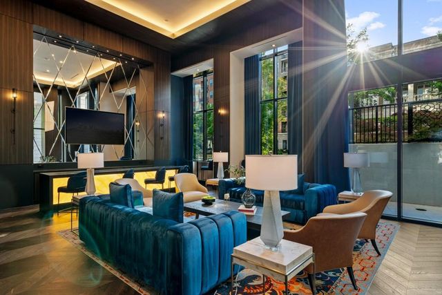 2425 Peachtree Road NE 1705, Atlanta, GA 30305